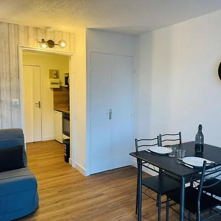 Apartment Renove Proche Et Commerces, Parking Quiberon
